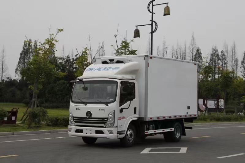 藍牌國六陜汽德龍冷藏車合規(guī)車型來了， 重要通知：藍牌車型新法規(guī)，新政策！不超重，上牌無憂