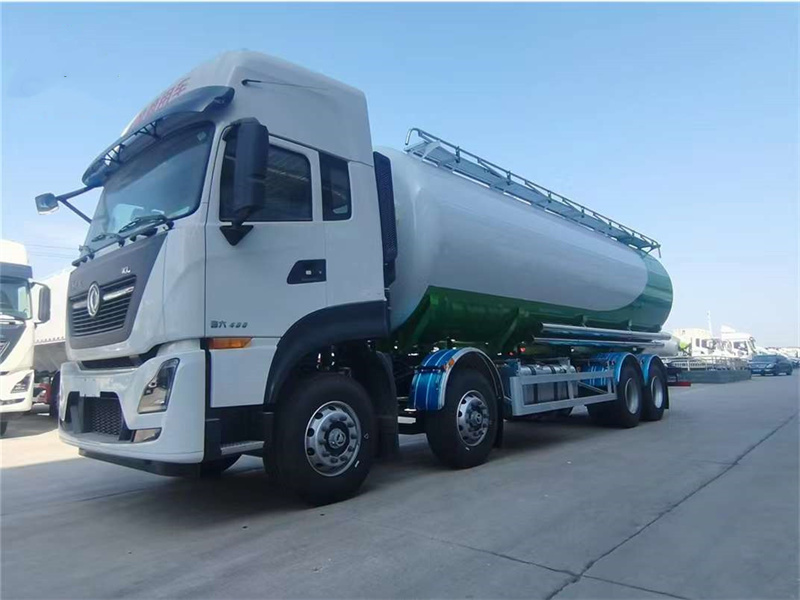 新品上市：氣推式散裝飼料車，不受距離限制
