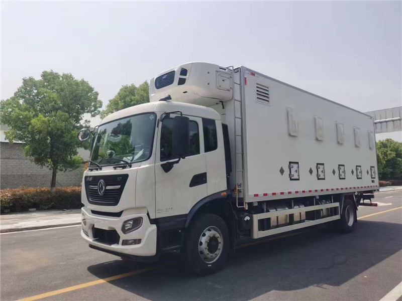 東風(fēng)天錦雛禽運(yùn)輸車(chē)