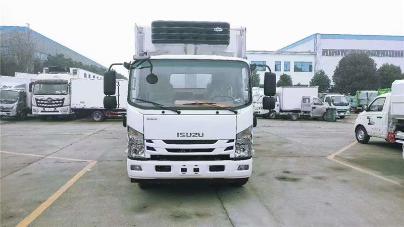 五十鈴700p雞苗車(chē)